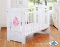 Drewniane białe łóżeczko dla niemowląt 120x60cm Glamour biało-różowe