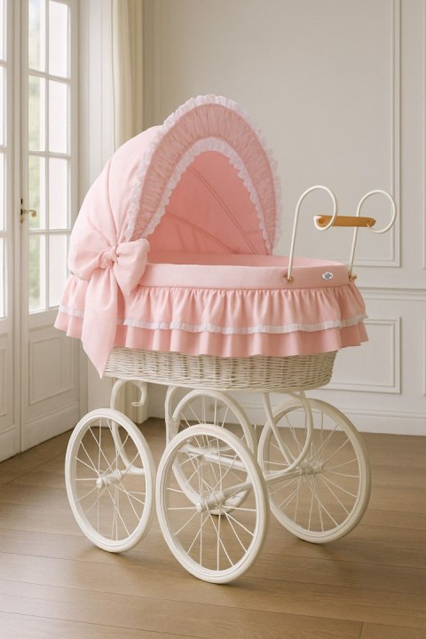 Wiklinowy kosz Mojżesza Retro ze składaną budką Victoria - biały + różowa pościel z koronką