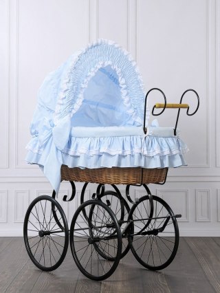 Wiklinowy kosz Mojżesza Retro ze składaną budką Victoria - naturalny + niebieska pościel z koronką