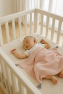 Muślinowy kocyk dla niemowląt z chwostami - pastel pink