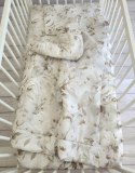 Komplet pościeli dla niemowląt z wypełnieniem 2-cz 75x100cm NEWBORN - Peonies beige