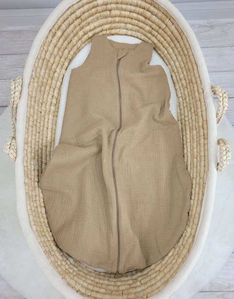 Muślinowy śpiworek dla dzieci zaokrąglony M 6-12 mcy letni TOG 1.0 - camel