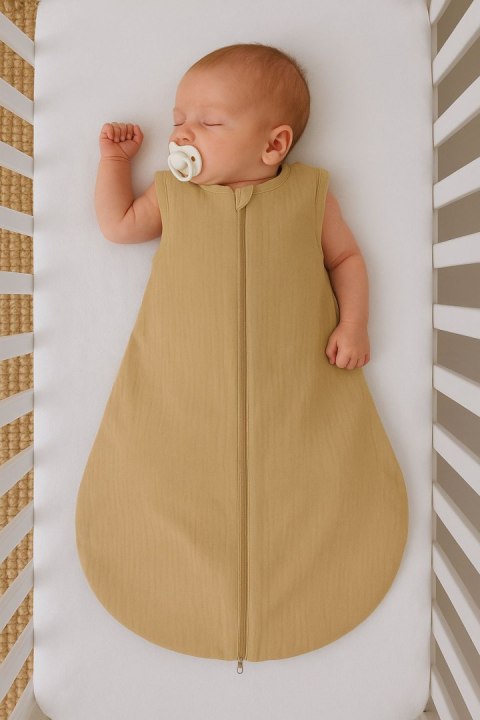 Muślinowy śpiworek dla dzieci zaokrąglony M 6-12 mcy letni TOG 1.0 - camel