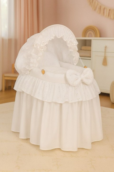 Wózek dla lalek - Kosz Mojżesza dla lalek z budką - biały z haftowaną koronką