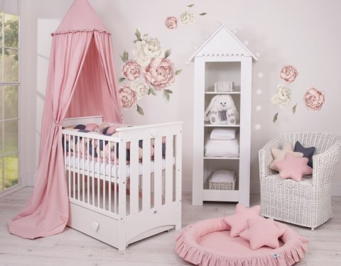 Drewniane łóżeczko dla niemowląt 120x60cm Lorenzo III białe, z osłonkami gryzakami