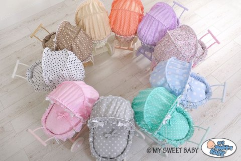 Wiklinowy wózek dla lalek wysoki z różową pościelką i wyściółką- biały