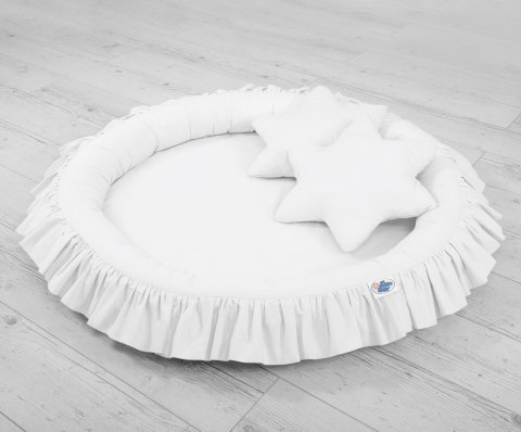 Zestaw: baldachim wiszący do pokoju dziecięcego, gniazdko z falbanką, poduszki - biały