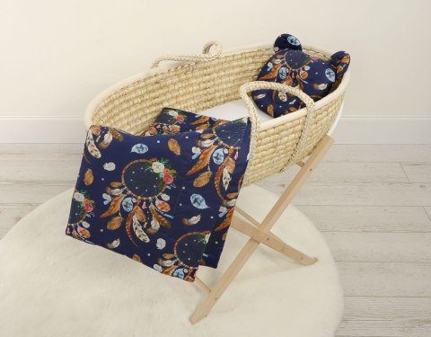 Kołderka z wypełnieniem i poduszka profilowana Miś - zestaw 2cz. - łapacze snów granatowe